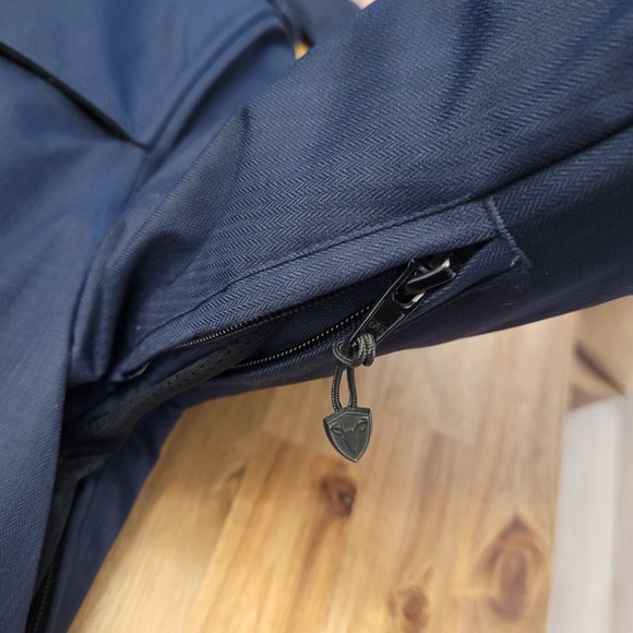 *Limited Edition* Nobis x HBC - Cartel Bomber Men's Winter Jacket (Medium) - Picture 9 of 14